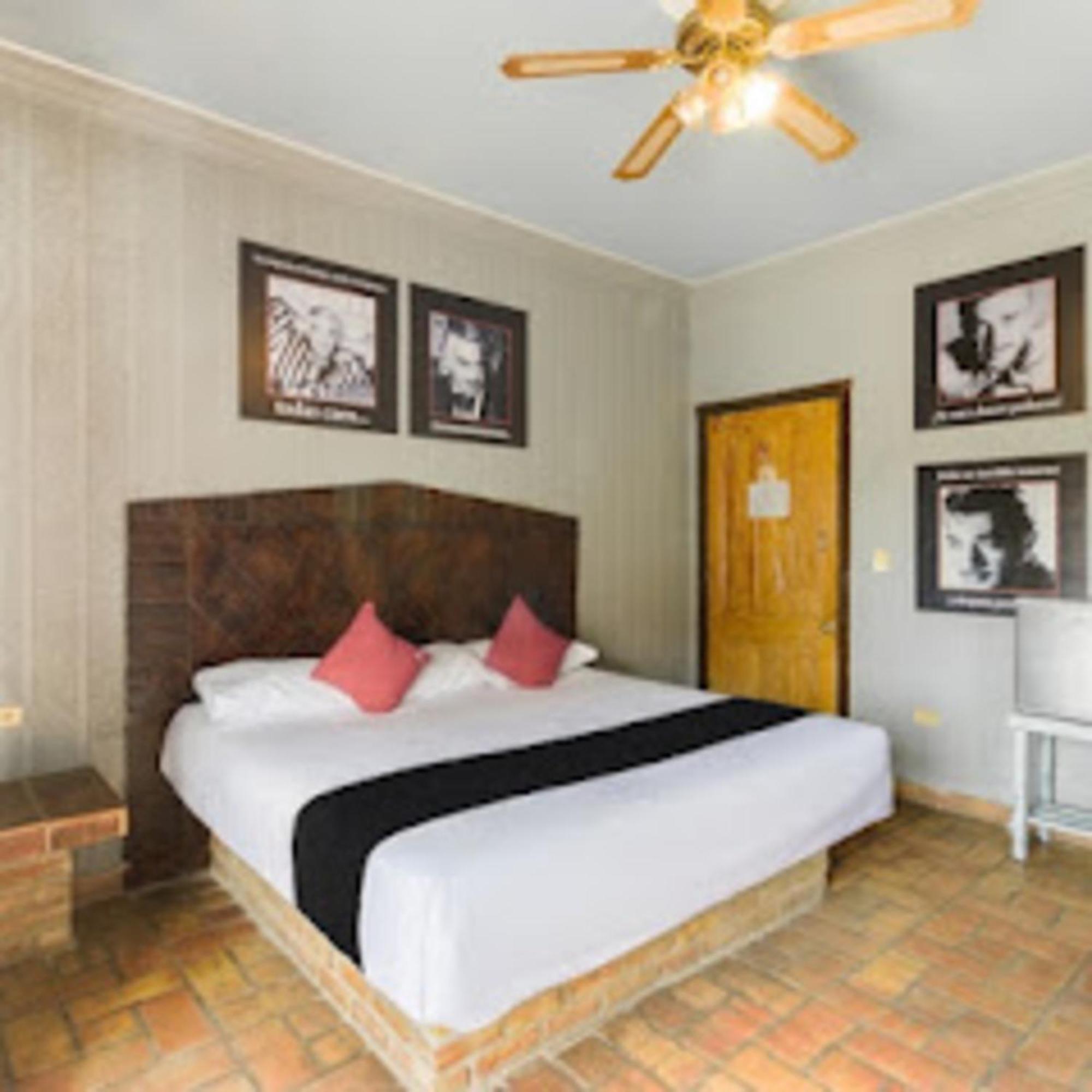 Hotel Olimpia Centro Historico Monclova Exterior photo